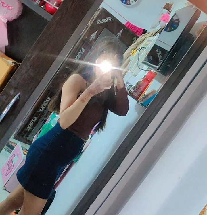 sizzler_hotz's Offline XXX Chat