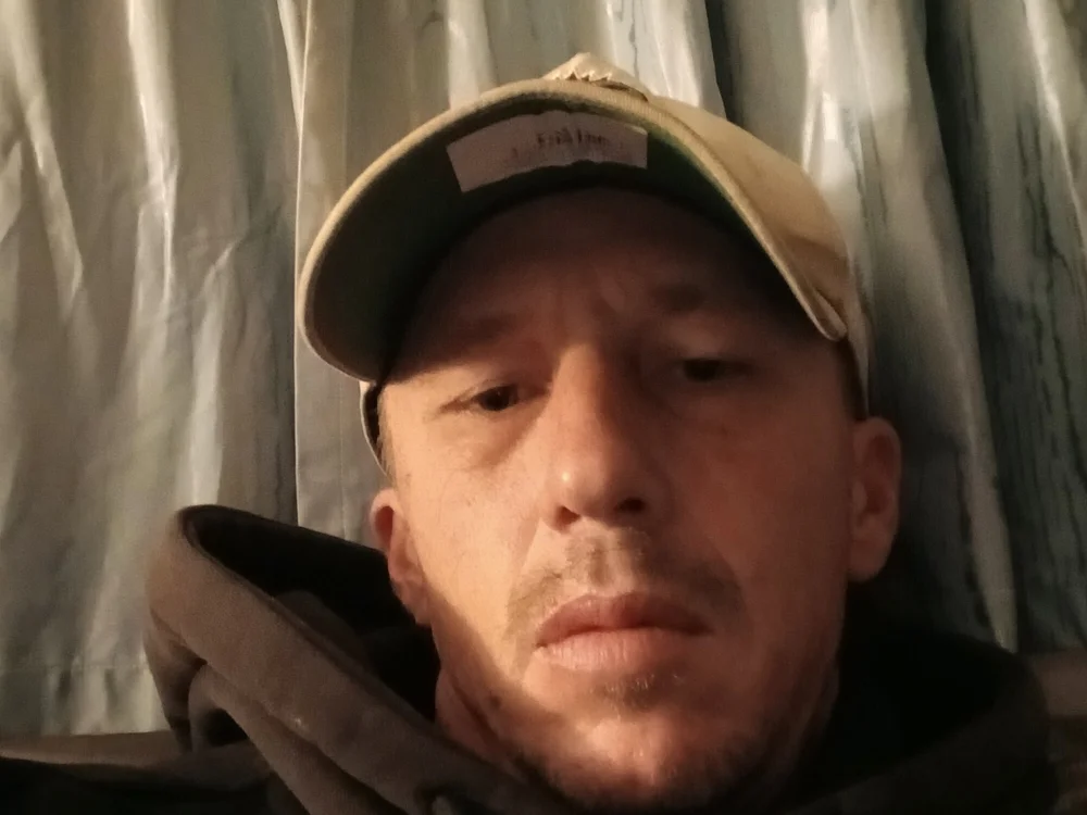 Fatal84's Offline Chat Room