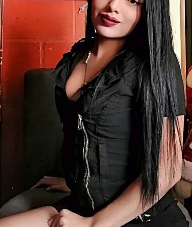 anitta_v_'s Offline Chat Room