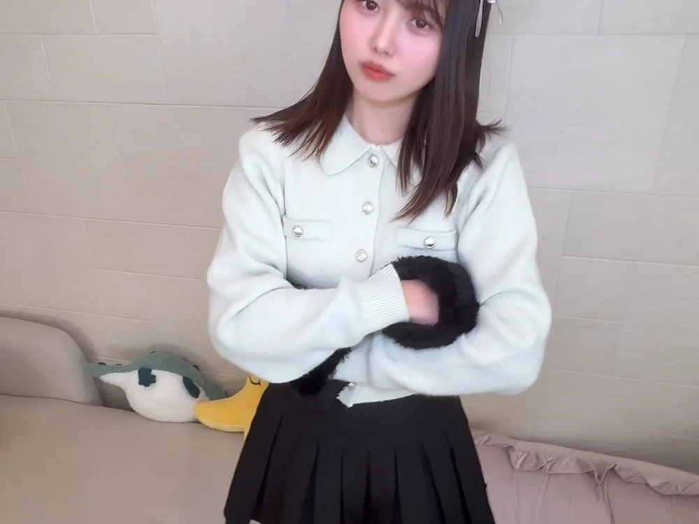 nami_7373_tv's Offline XXX Chat