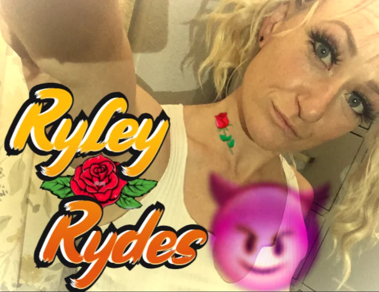 RyleyRydes' Offline XXX Chat