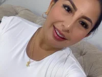 LunaMyers's webcam live show