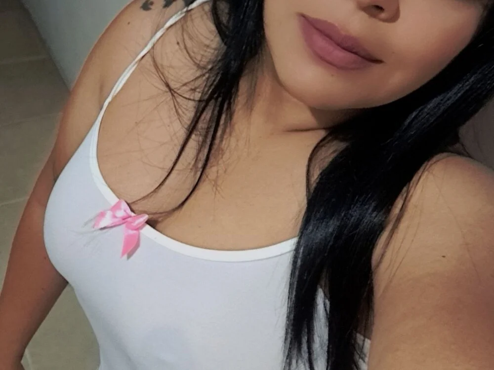 Chat +18 off-line de yeilyn26