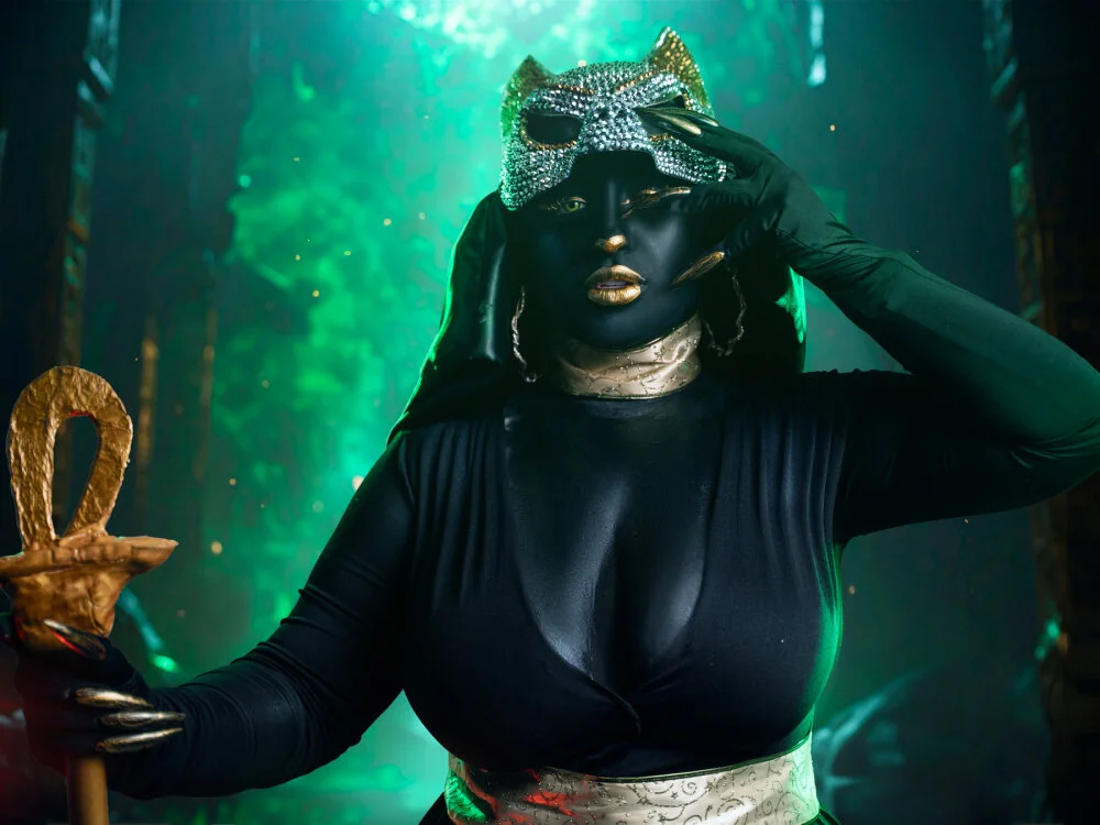 bella-greenn Offline XXX chat