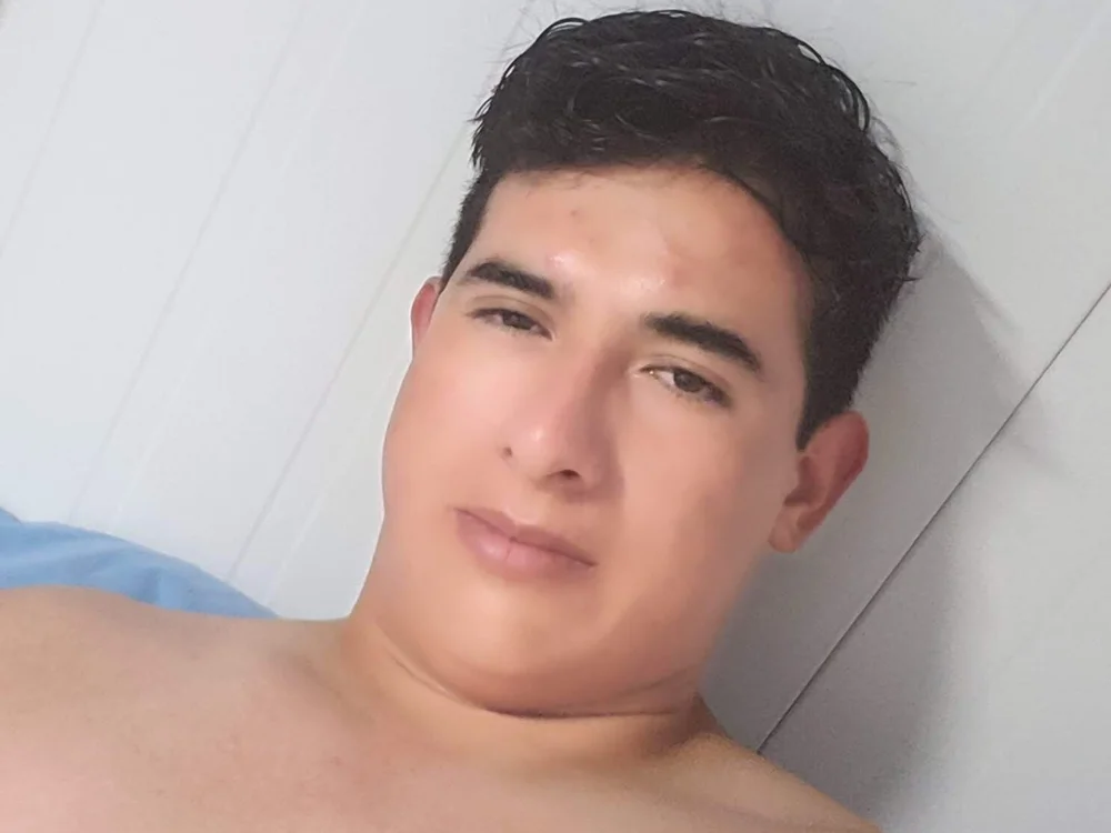 Liamcito5 – Offline XXX chat