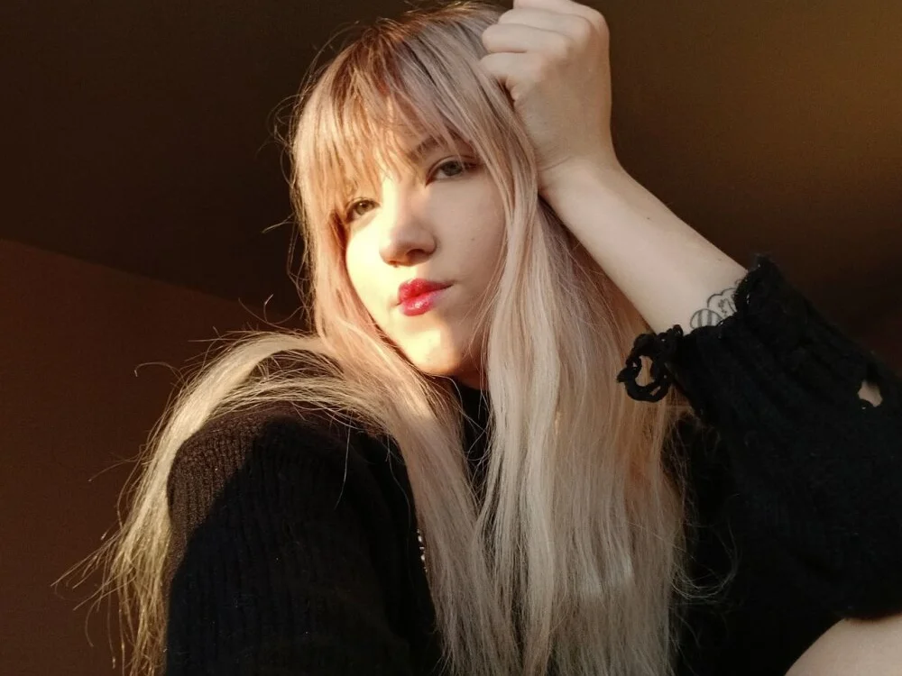 KathlynAbdou Offline XXX Chat