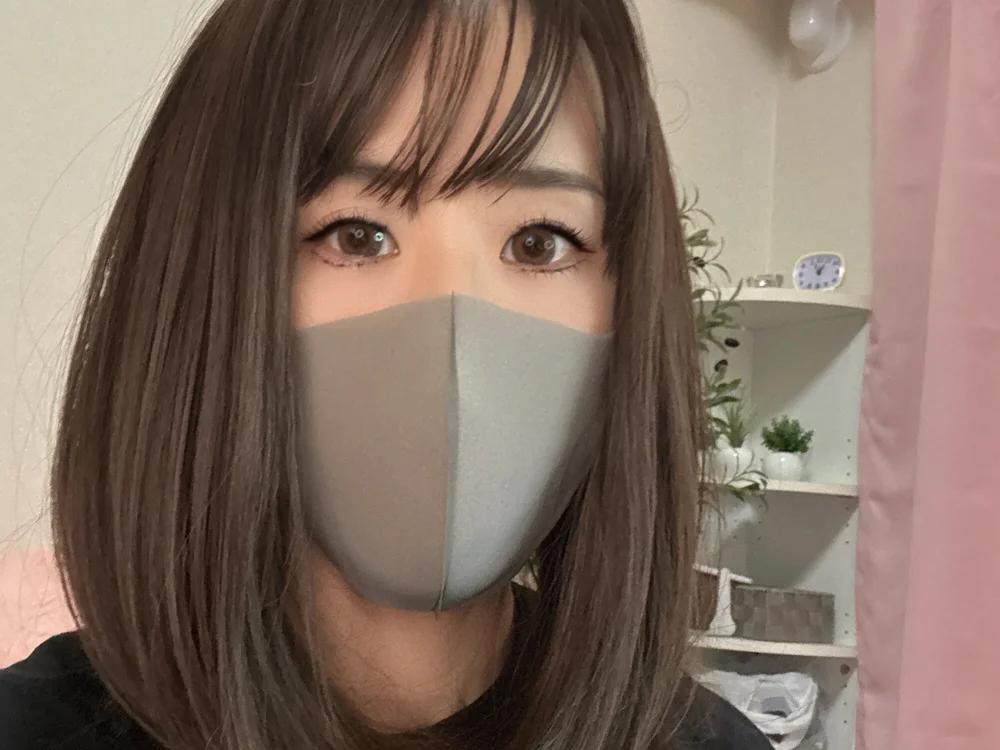 karina_at's Offline XXX Chat