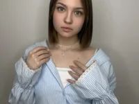 DaciaBenda's Offline Chat Room