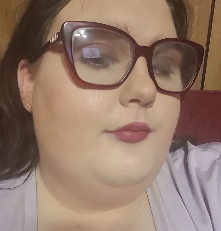 showerdevil's Offline Chat Room