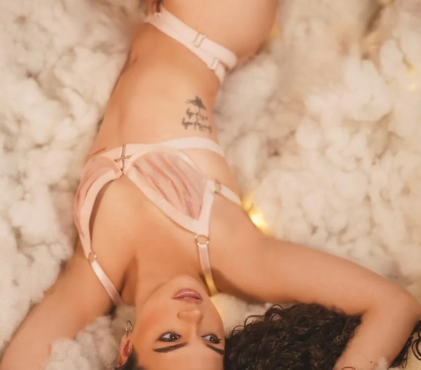 MaraVelvett Offline XXX-chat