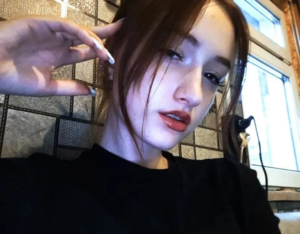MetaAlison's Offline Chat Room