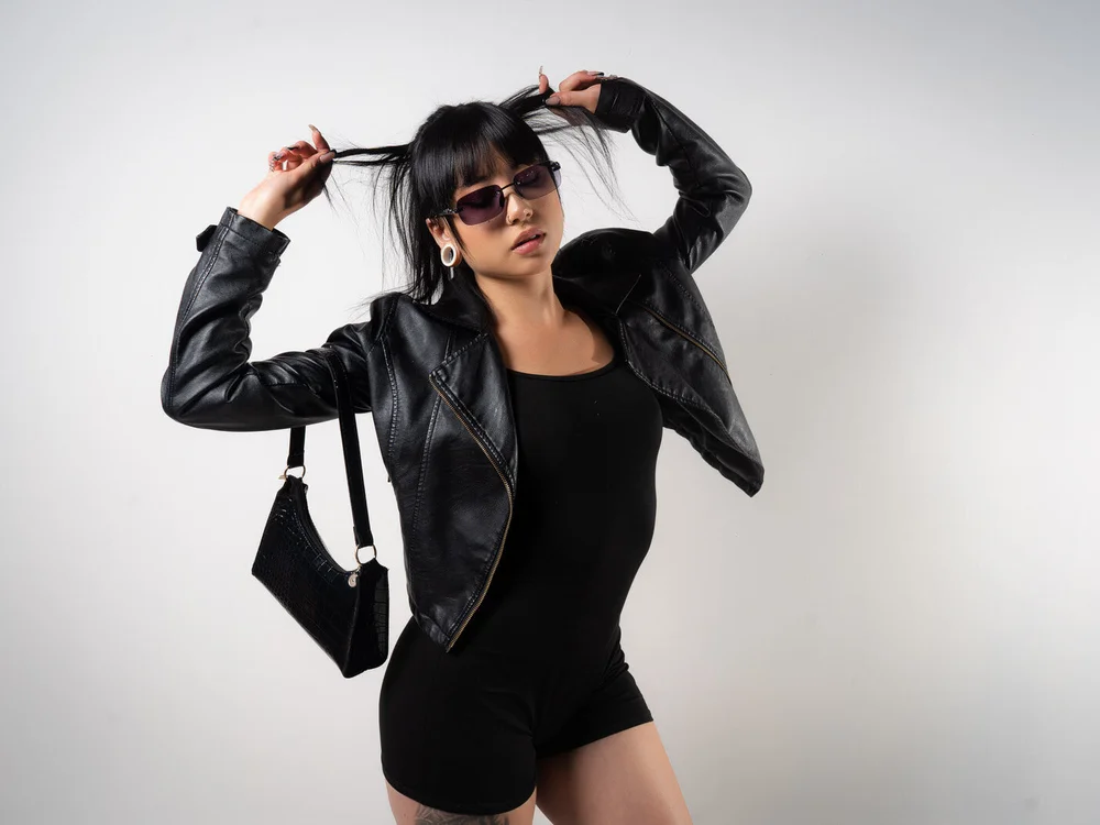 Hanna_Lee__ Chat XXX offline