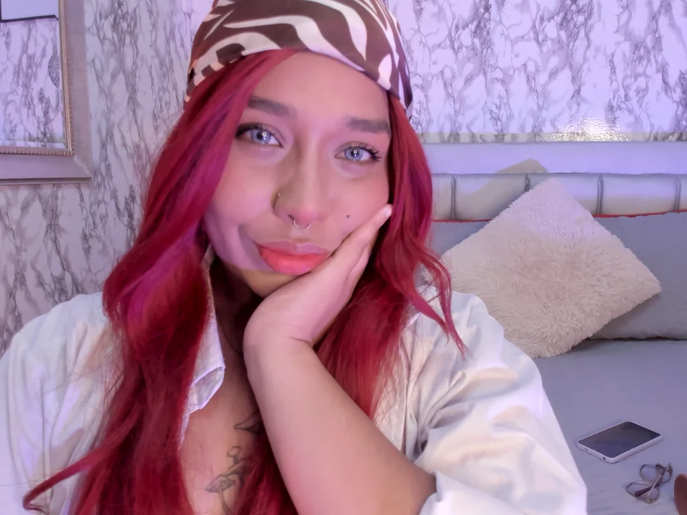 MayaCroos – Offline XXX chat