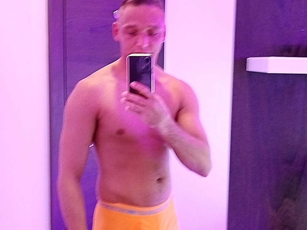 LukBigPASs Offline XXX-chat