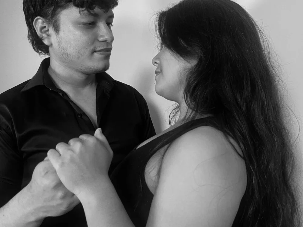 RaiderandRoxie1: офлайн-секс-чат