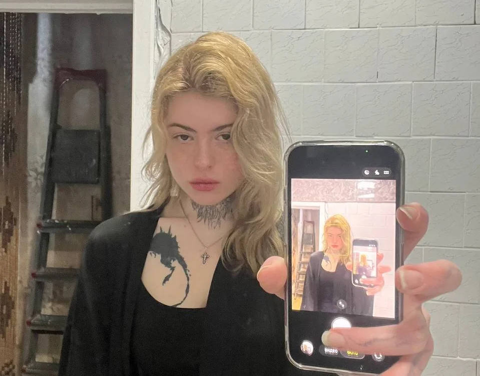 TRAMADOLL2008's Offline XXX Chat