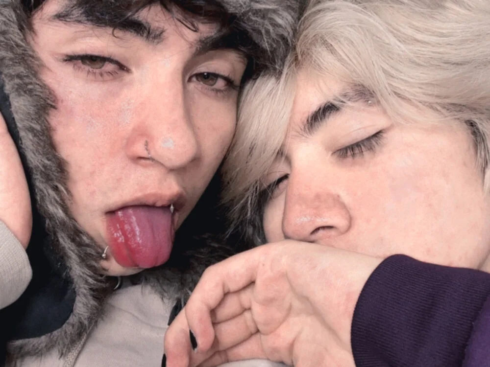 Vamps_Lovers' Offline XXX Chat