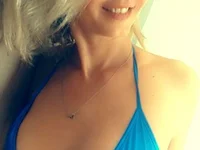 angel_devil_milf 现场XXX聊天