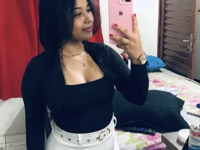 emmily9 live profile