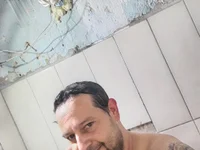Topezinho123 live cam profile - MySuperHot
