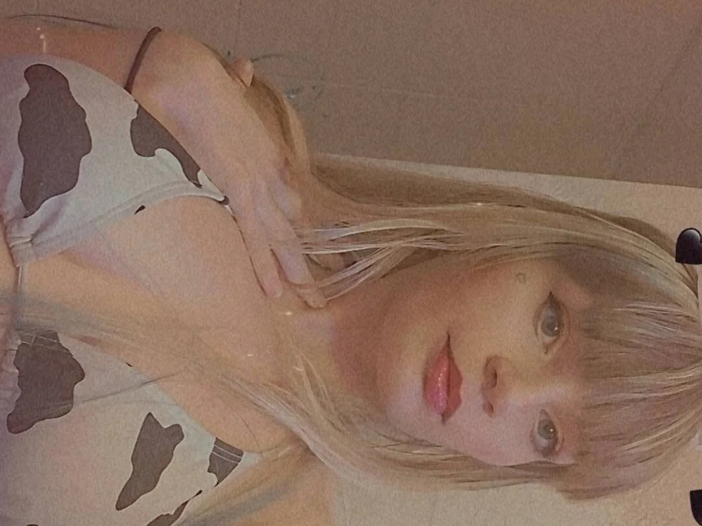 baebaegurll's Offline XXX Chat