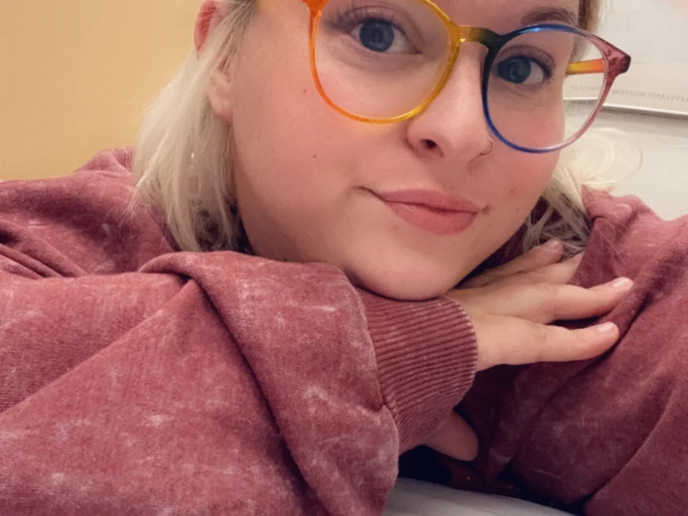 peachyjuicey's Offline XXX Chat