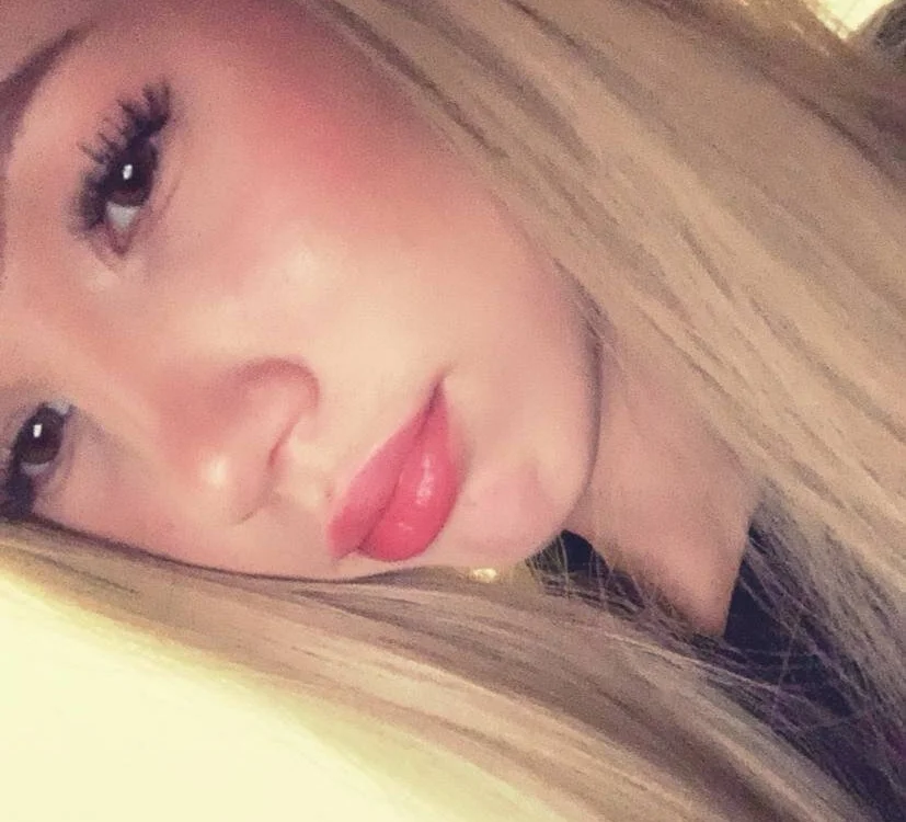 SheriSonders cam model