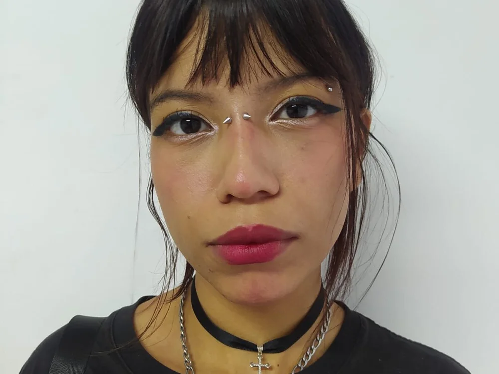 KiraHex_ offline chatrum