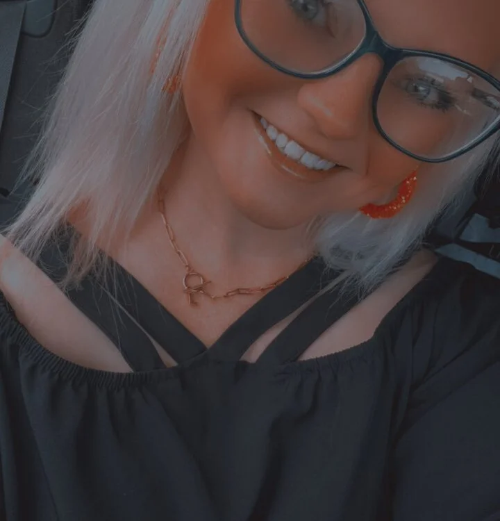 ThumpBarbie's Offline Chat Room
