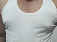 SaralaVibes webcam model