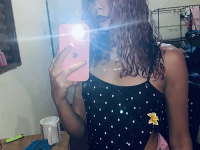 Littlehoney00 Female Portuguesespeaking Live Cam Nude