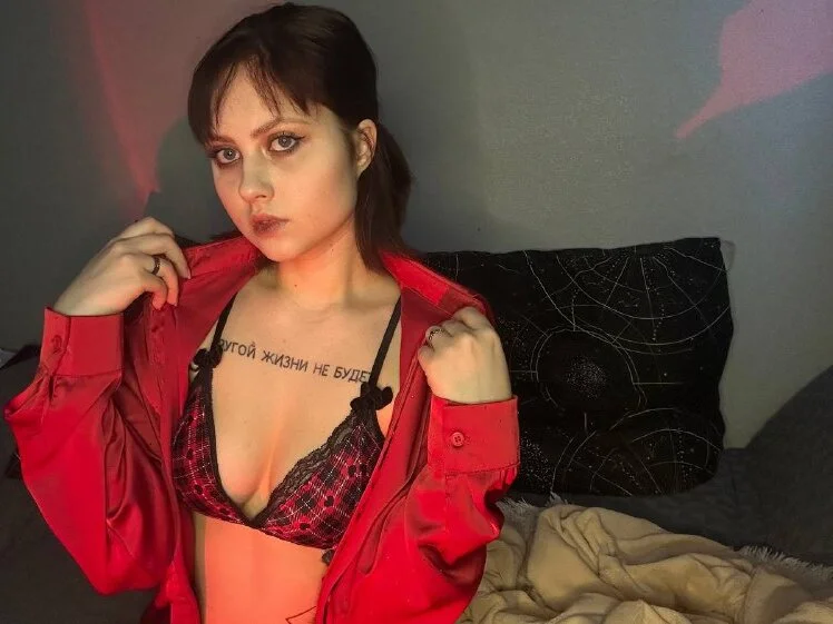 inkonic Chat XXX Ngoại tuyến