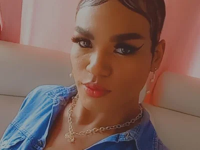 Crazy_doll_bigcock1 - Trans 