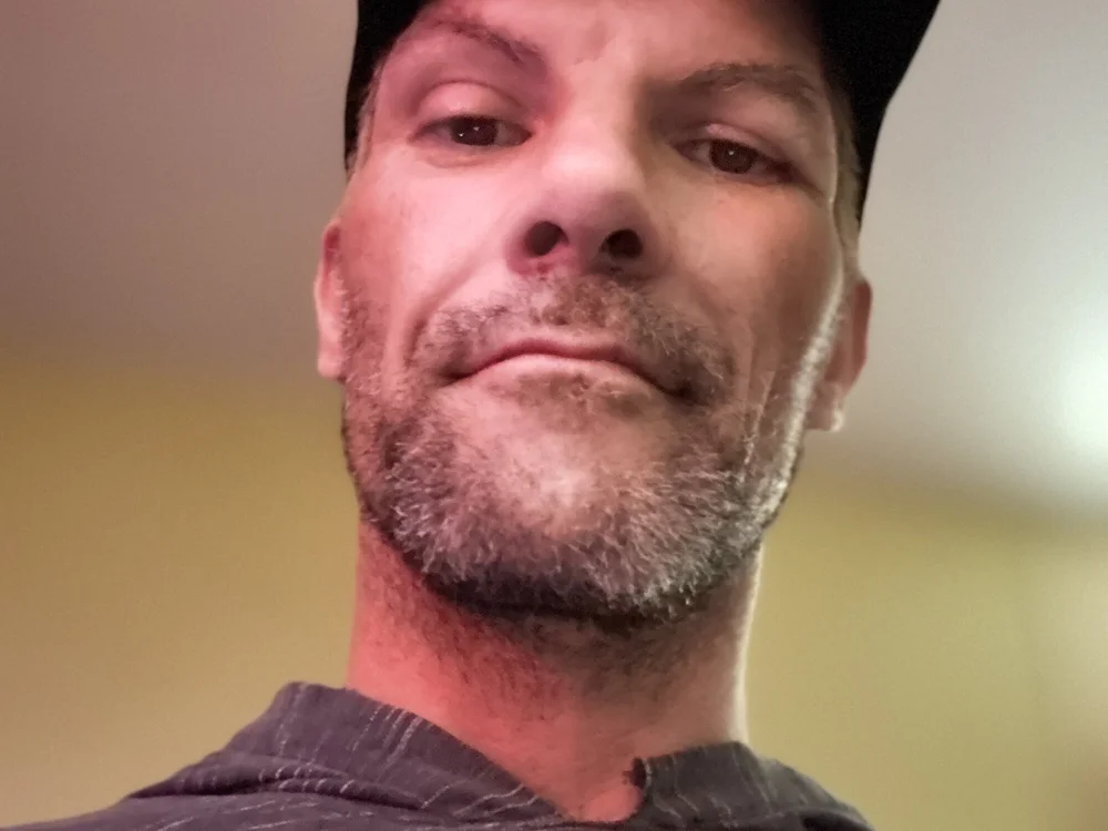 Meatbeater229's Offline Chat Room