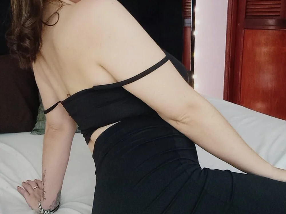 Chat XXX offline de Isabella_Flores