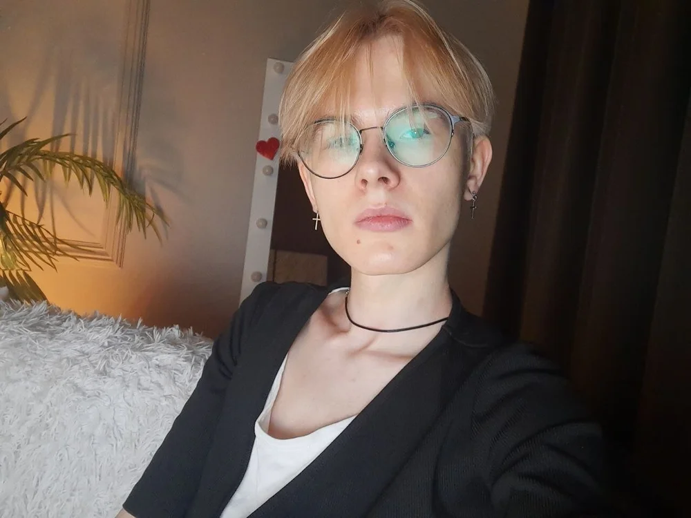 Liam_Blair 오프라인 XXX 채팅