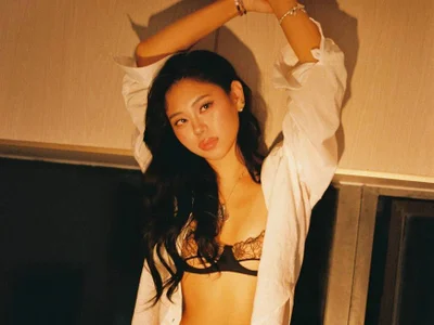 FuzzyDreg Female Shower Online Webcam Nude
