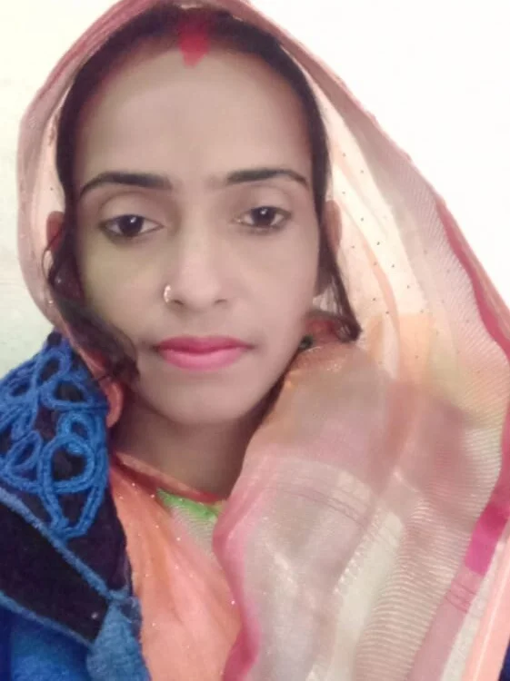 Komal_bhoji offline chatrum