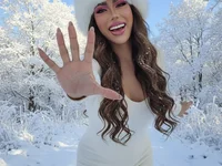 _UnstoppableMiss_ Adlı Modelin Canlı XXX Sohbeti