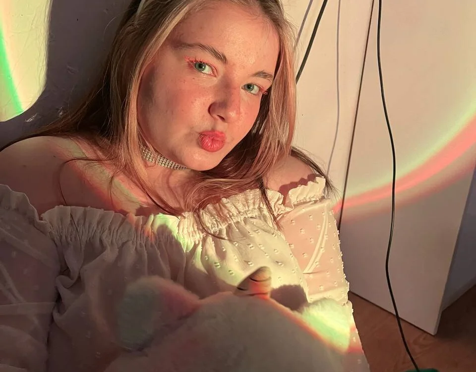 valery1610's Offline XXX Chat