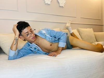 AndyMoonN Male Young Live Webcam Sex
