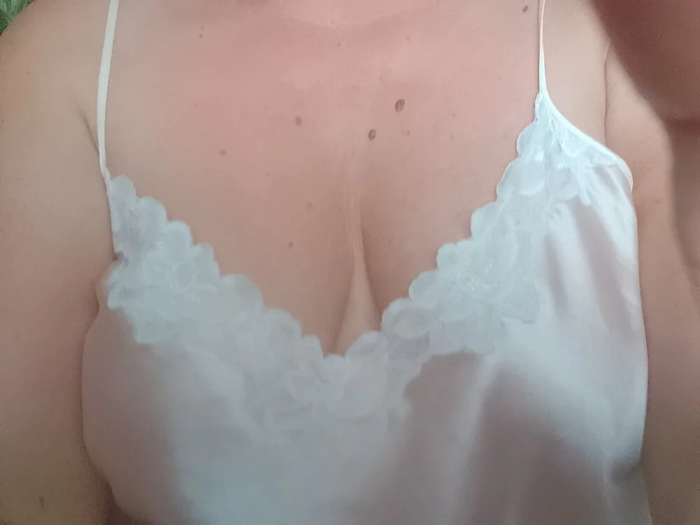 Dagmar92 오프라인 XXX 채팅