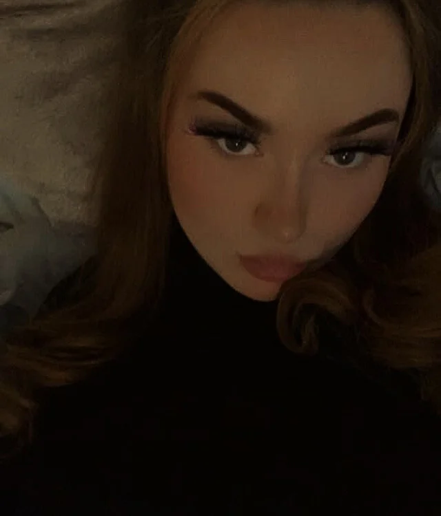 Miss_Chanel_333 offline chatrum