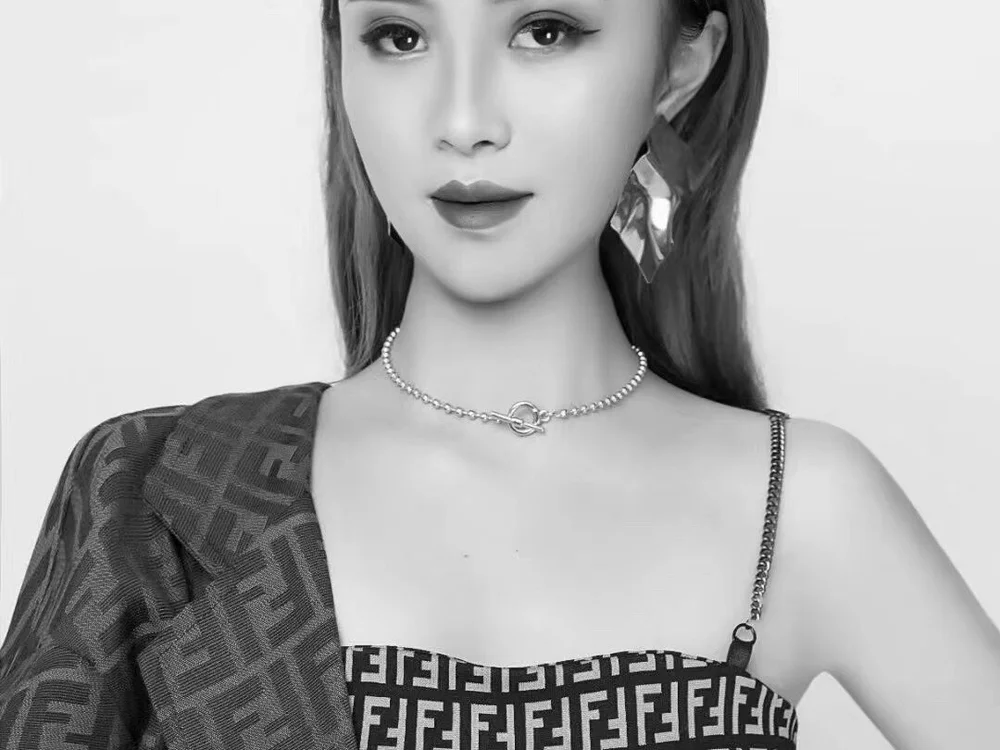 MINGYUE-Y's Offline XXX Chat