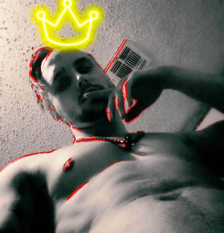 LedgindOf2o2o's Offline XXX Chat