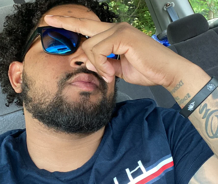 husbandHappy's Offline XXX Chat