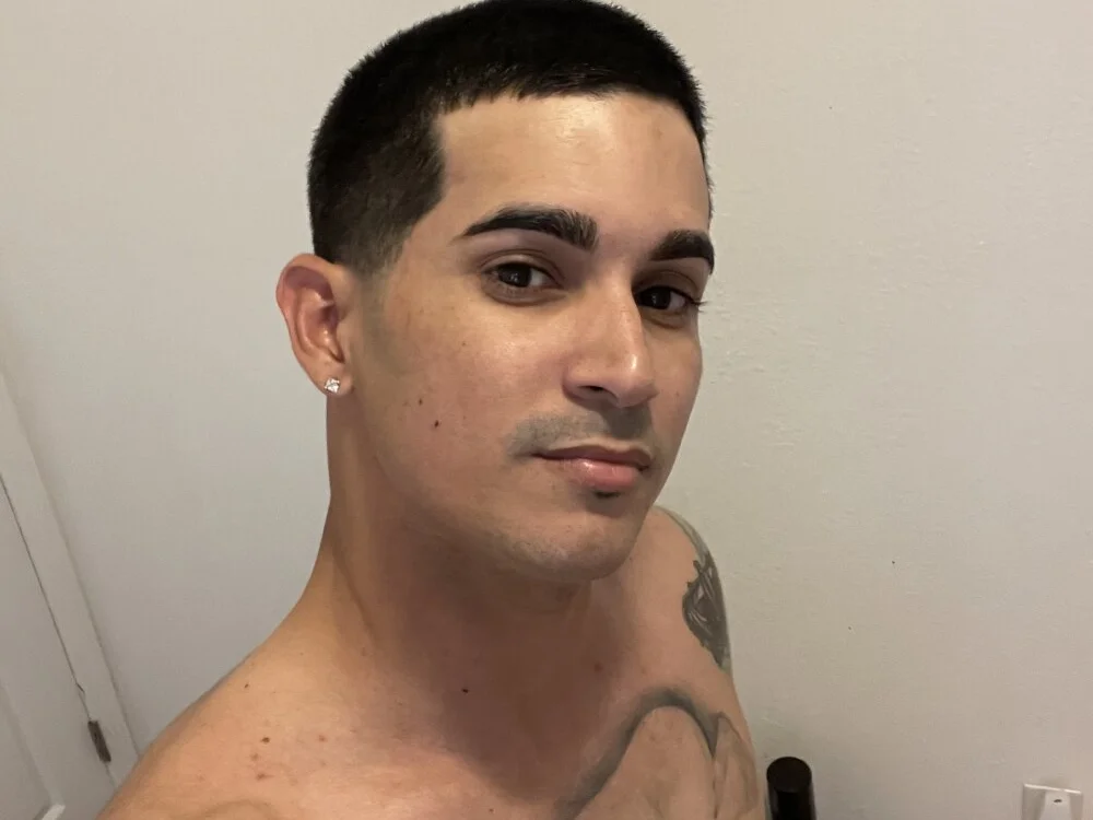 kevinyork's Offline XXX Chat