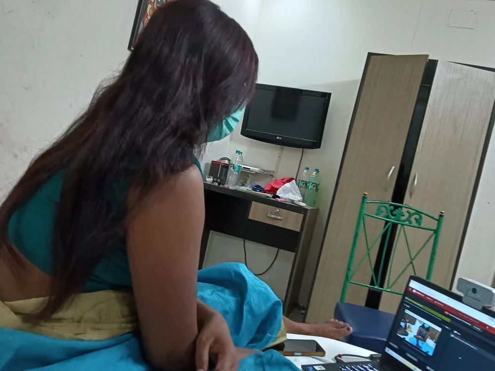 royalgirl321's Offline Chat Room