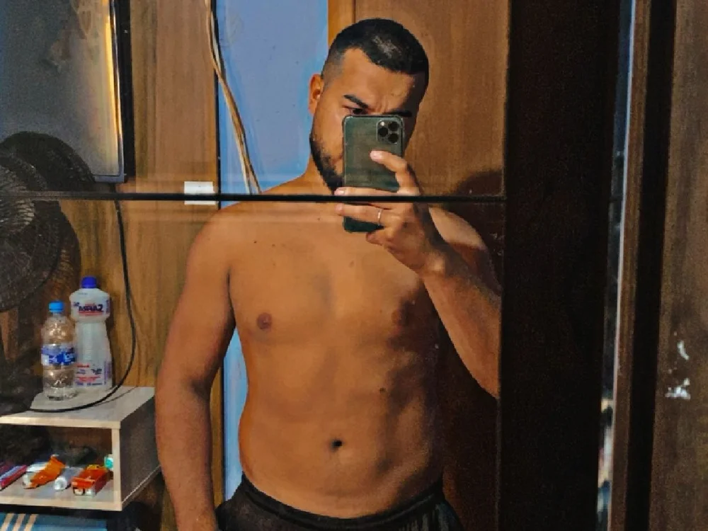 andrew_lucas22's most recent online preview