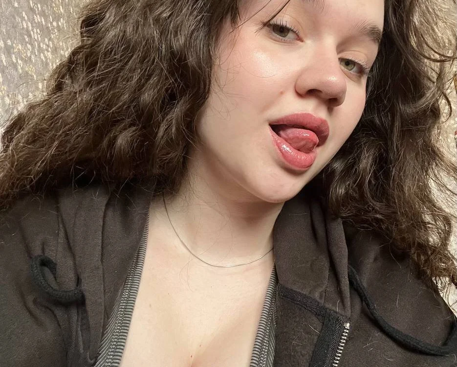 ellymoors Obrolan XXX Offline